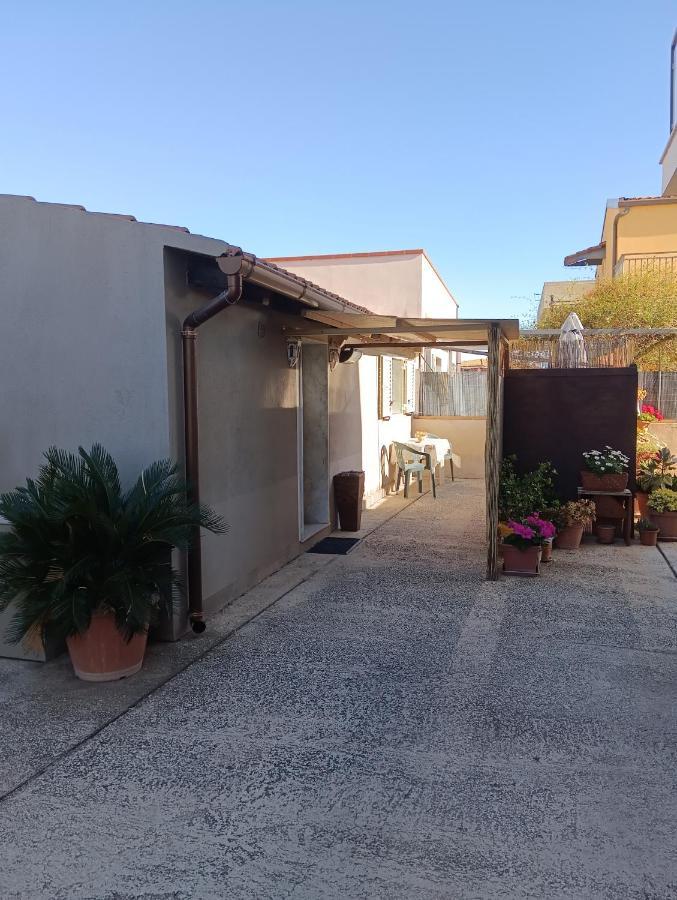 Dependance Sabrina Apartment Citta Giardino  Luaran gambar